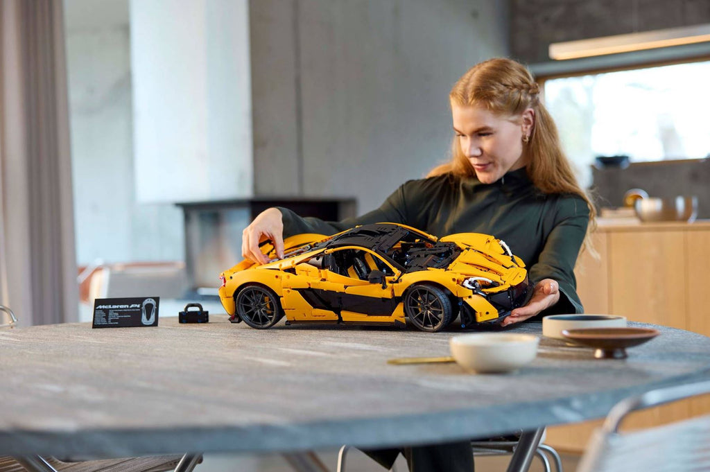 Verhuur LEGO® (42172) McLaren P1™